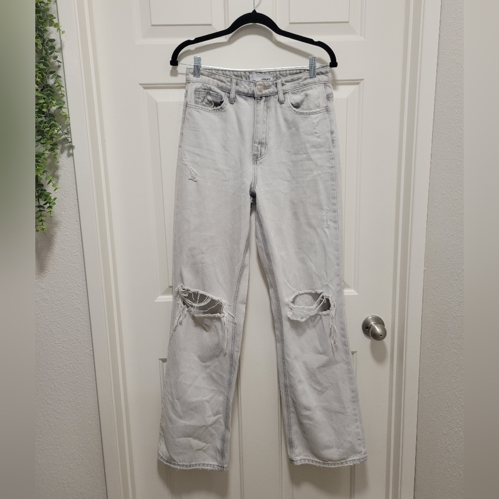 Women's Distressed Gray Jeans, Size 27